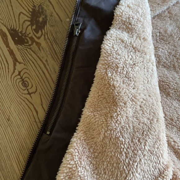 NWT, Mens Sz Lg Sherpa lined vest - Picture 5 of 10